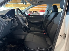 Skoda Rapid vaihtoauto