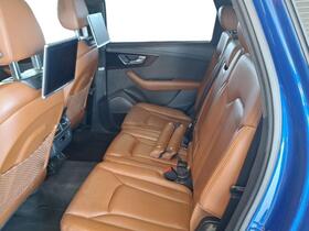 Audi Q7 vaihtoauto