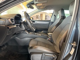 SEAT Leon Sportstourer vaihtoauto