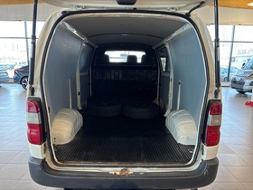 Toyota Hiace vaihtoauto