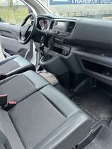 Opel Vivaro vaihtoauto