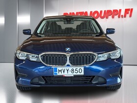 BMW 320 vaihtoauto