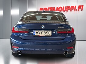 BMW 320 vaihtoauto