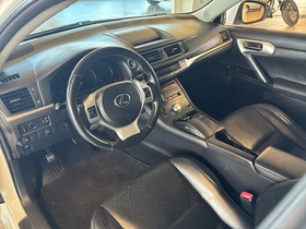 Lexus CT vaihtoauto