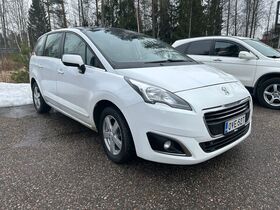 Peugeot 5008 vaihtoauto