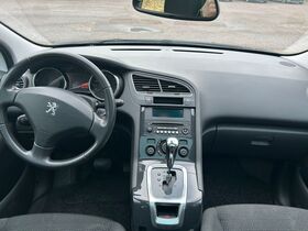 Peugeot 5008 vaihtoauto