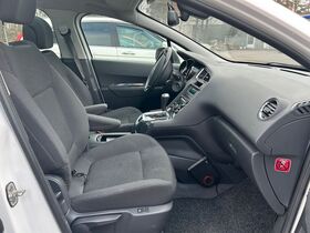 Peugeot 5008 vaihtoauto