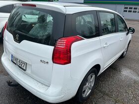 Peugeot 5008 vaihtoauto