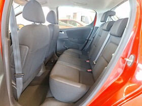 Peugeot 207 vaihtoauto