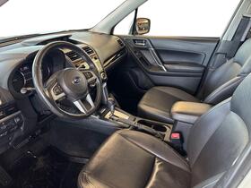 Subaru Forester vaihtoauto