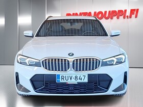 BMW 330 vaihtoauto