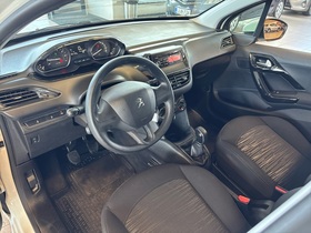 Peugeot 208 vaihtoauto