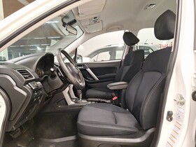 Subaru Forester vaihtoauto