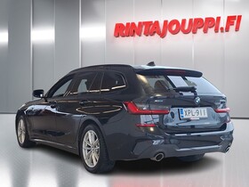 BMW 330 vaihtoauto