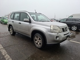 Nissan X-Trail vaihtoauto