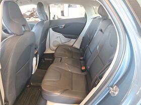 Volvo V40 Cross Country vaihtoauto