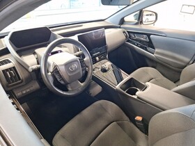 Toyota bZ4X vaihtoauto