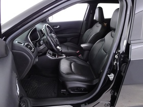 Jeep Compass vaihtoauto