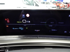 Peugeot E-5008 vaihtoauto