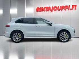 Porsche Cayenne vaihtoauto