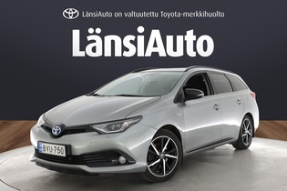 Toyota Auris vaihtoauto