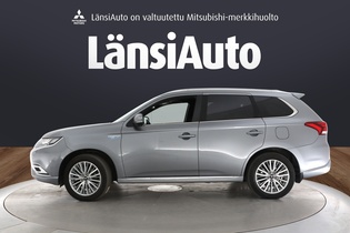 Mitsubishi Outlander PHEV vaihtoauto