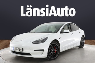 Tesla Model 3 vaihtoauto