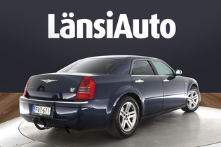 Chrysler 300C vaihtoauto