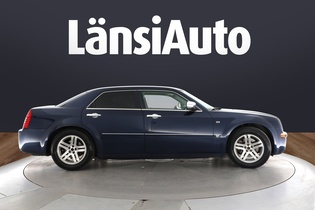 Chrysler 300C vaihtoauto