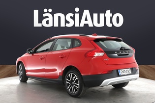 Volvo V40 Cross Country vaihtoauto