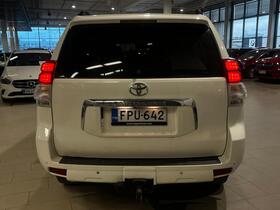 Toyota Land Cruiser vaihtoauto