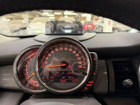 Mini Hatchback vaihtoauto