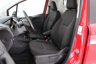 Ford Transit Courier vaihtoauto