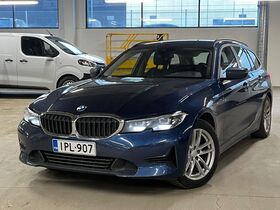 BMW 320 vaihtoauto