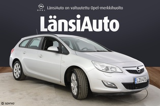 Opel Astra vaihtoauto