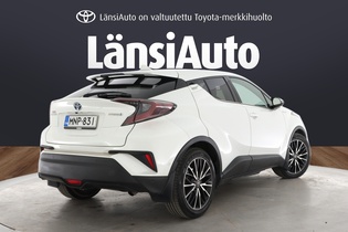 Toyota C-HR vaihtoauto
