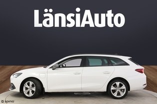 SEAT Leon Sportstourer vaihtoauto