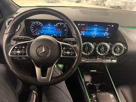 Mercedes-Benz EQA vaihtoauto