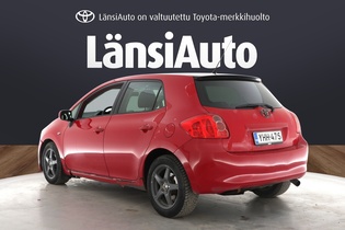 Toyota Auris vaihtoauto