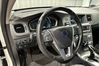 Volvo V60 Cross Country vaihtoauto