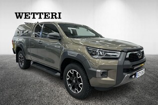 Toyota Hilux vaihtoauto