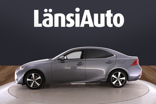 Lexus IS vaihtoauto