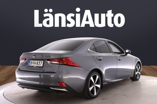 Lexus IS vaihtoauto