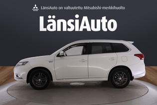 Mitsubishi Outlander PHEV vaihtoauto