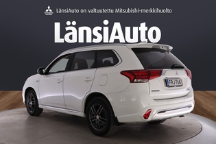 Mitsubishi Outlander PHEV vaihtoauto