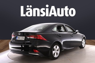 Lexus IS vaihtoauto