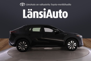 Toyota bZ4X vaihtoauto