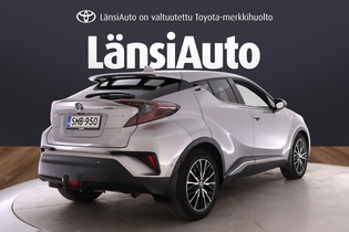 Toyota C-HR vaihtoauto