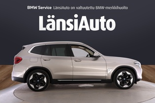 BMW iX3 vaihtoauto