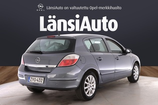 Opel Astra vaihtoauto